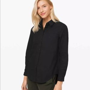 Lululemon size 4 black flannel shirt